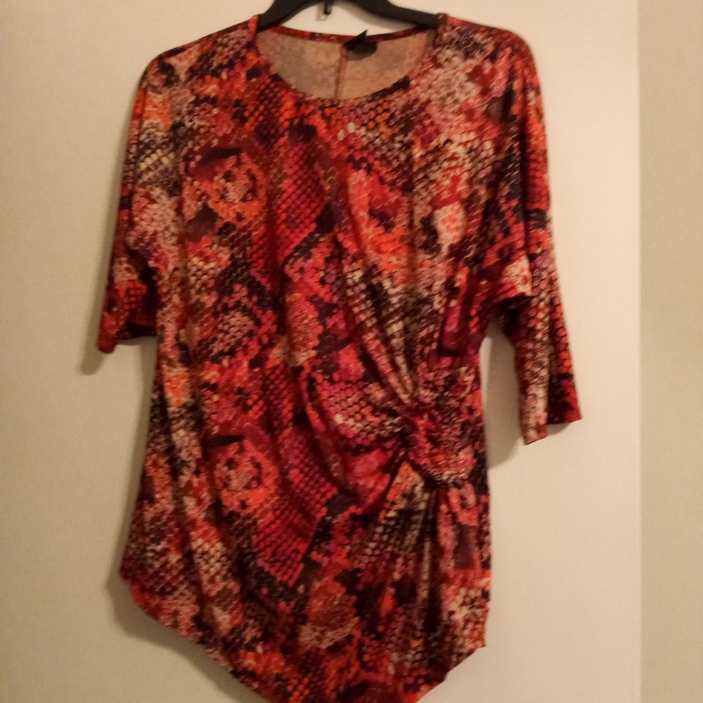 Multi-color top